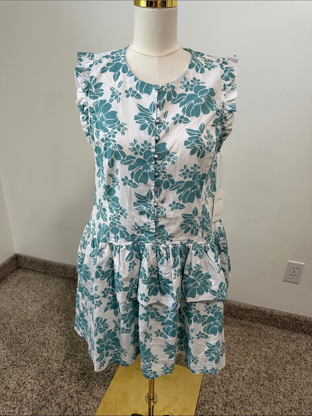 🌴 NWT Free Assembly Tiered Ruffle Dress
